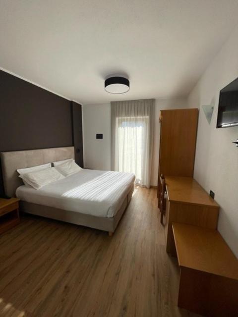 אנדלו Hotel Rosa Alpina מראה חיצוני תמונה
