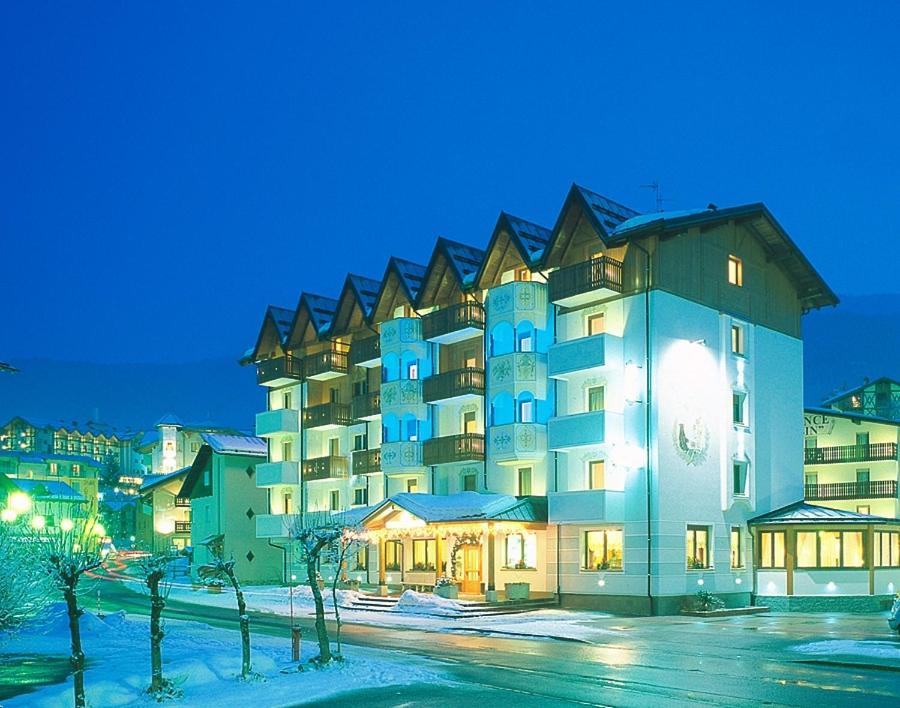 אנדלו Hotel Rosa Alpina מראה חיצוני תמונה