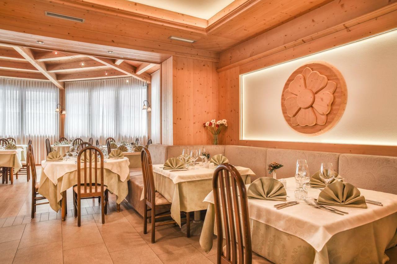 אנדלו Hotel Rosa Alpina מראה חיצוני תמונה